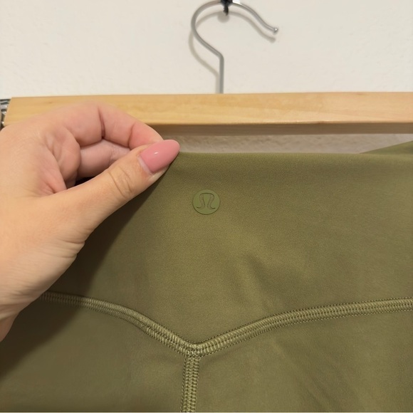 Lululemon Nulu Crisscross Mesh High-Rise Crop Leggings 23" Bronze Green Size 2 - Picture 8 of 12